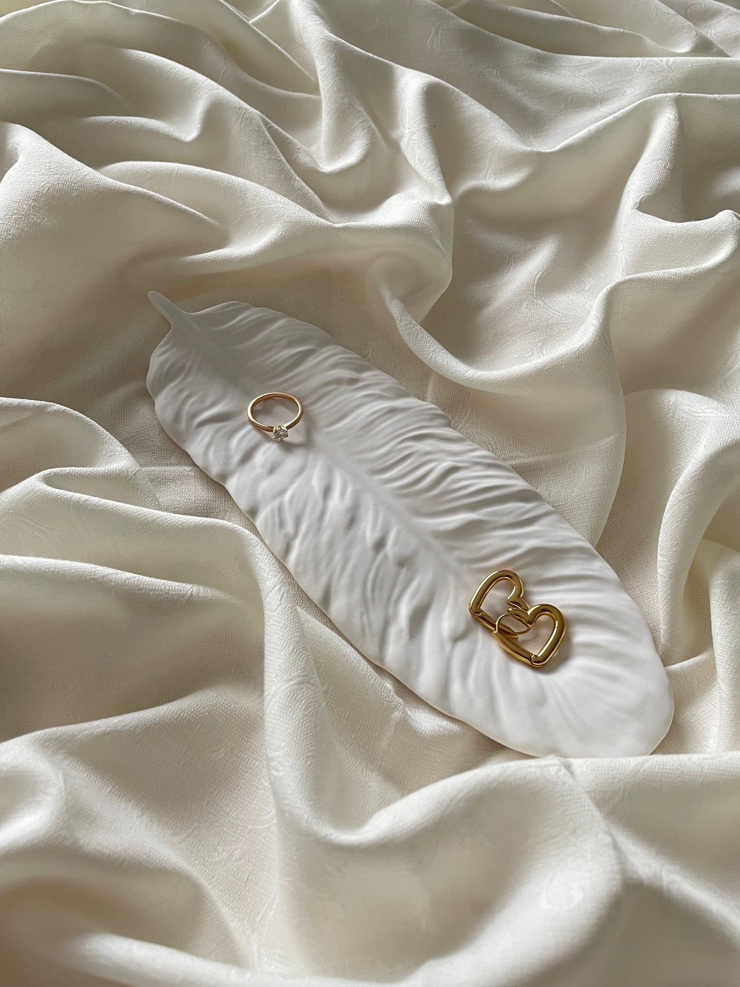 The Feather Tray